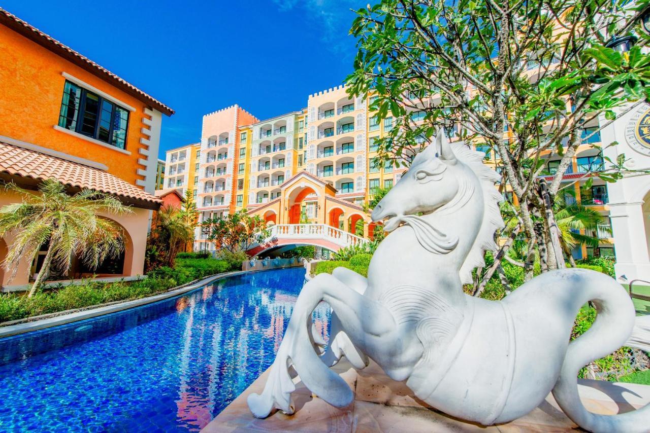 Venetian Residence Pantai Jomtien Luaran gambar