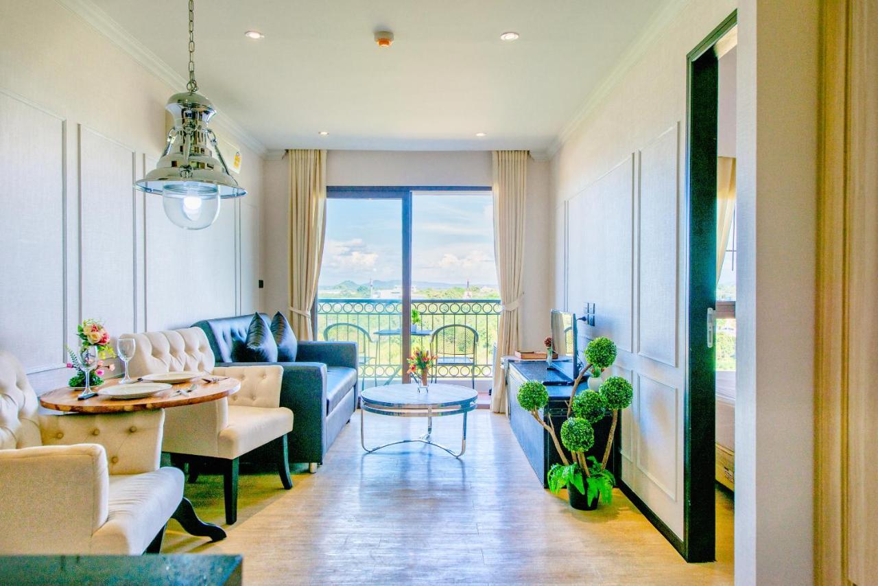 Venetian Residence Pantai Jomtien Luaran gambar