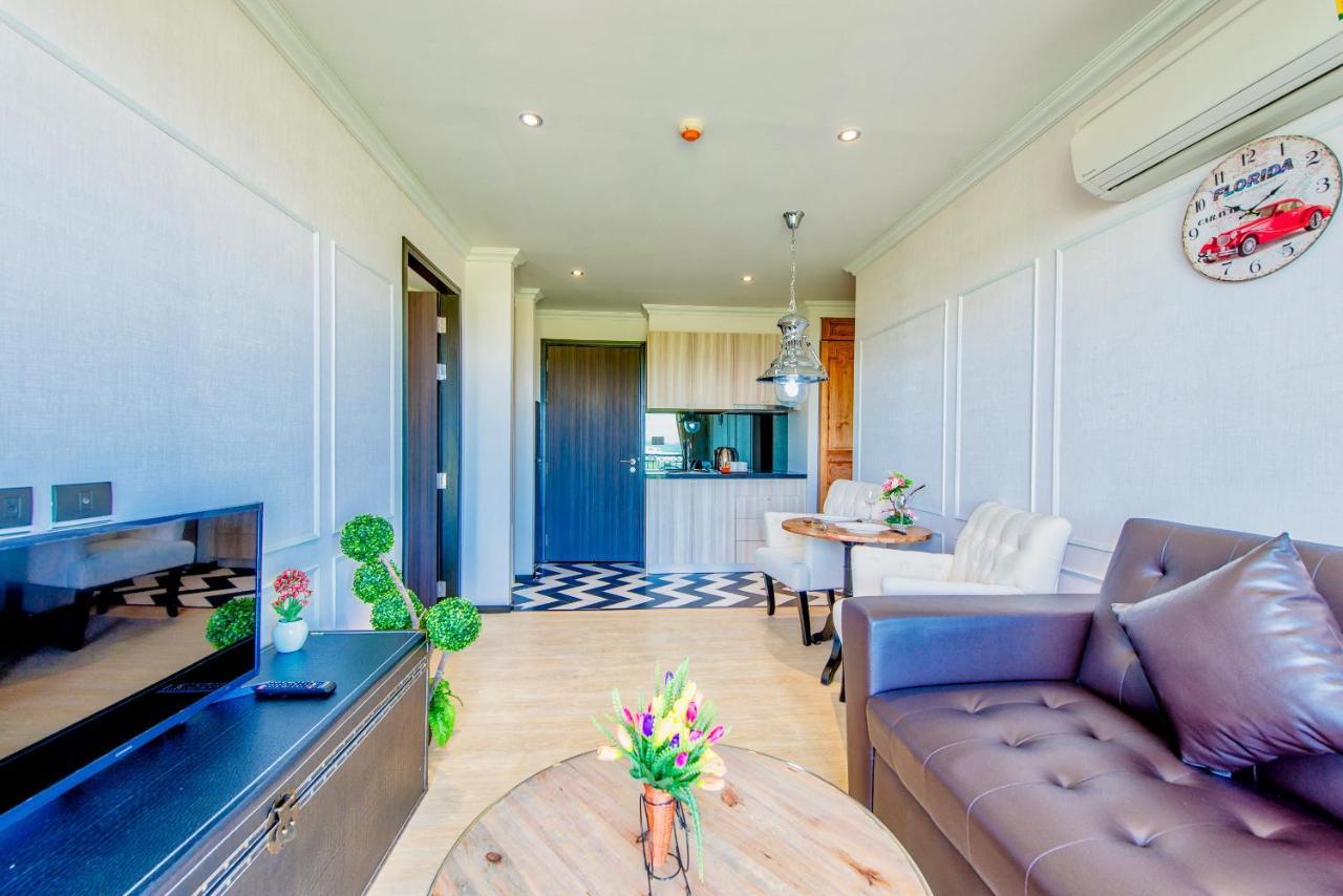 Venetian Residence Pantai Jomtien Luaran gambar